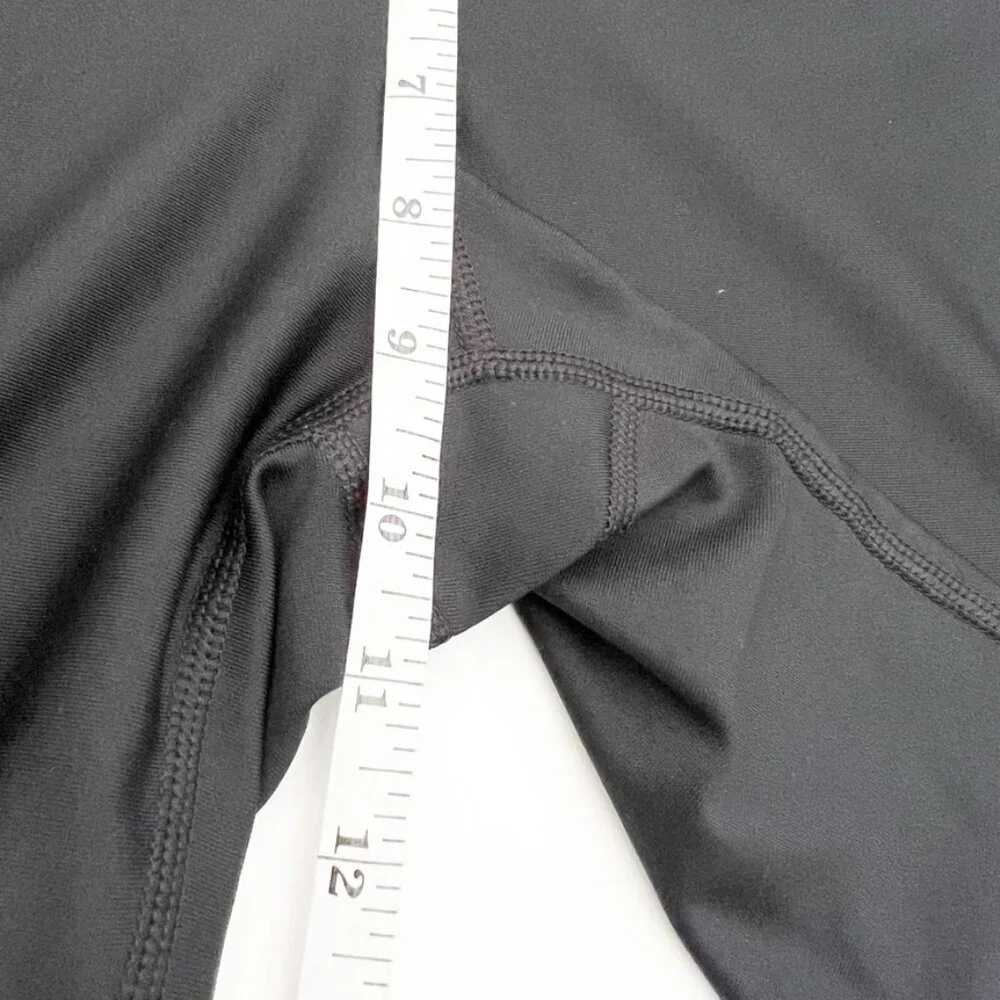 NWT Under Armour Bike Shorts Women's Medium Black High Rise Compression - Picture 10 of 15